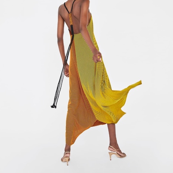 Zara two toned striped asymmetric dress - Picture 3 of 4